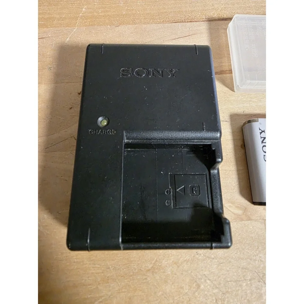 Sony OEM NP-BG1 Battery +AC Charger for Sony Cyber-shot DSC-H90, H70, HX5,HX7